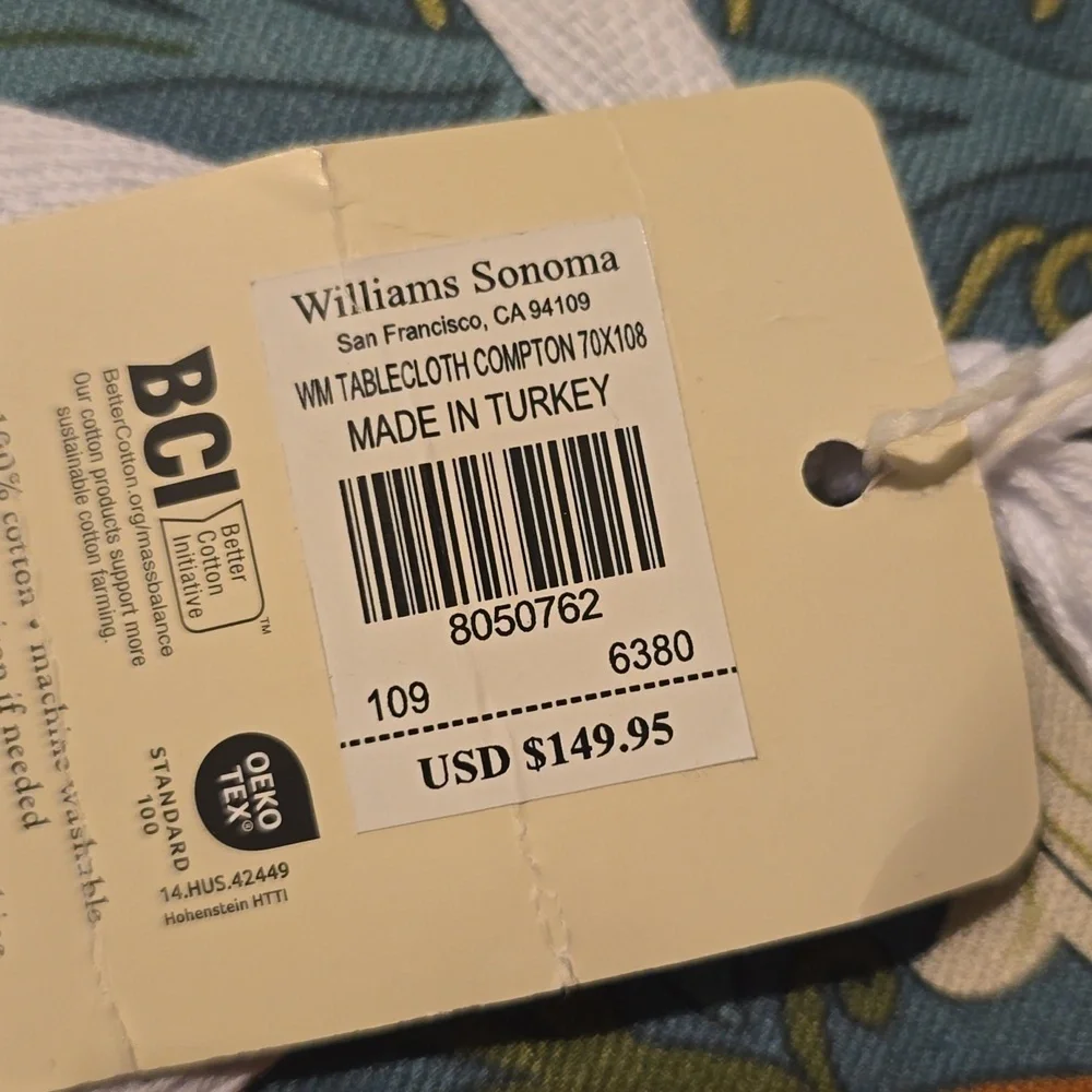 Williams Sonoma MORRIS & CO. Compton Tablecloth,Size 70×108 In, Retail $150.00US